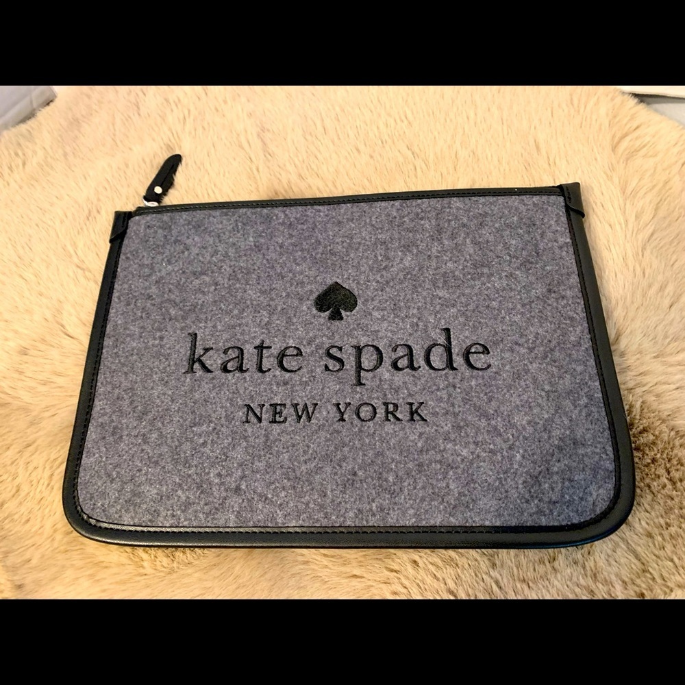 BNWT KATE SPADE LARGE ZIPPED POUCH